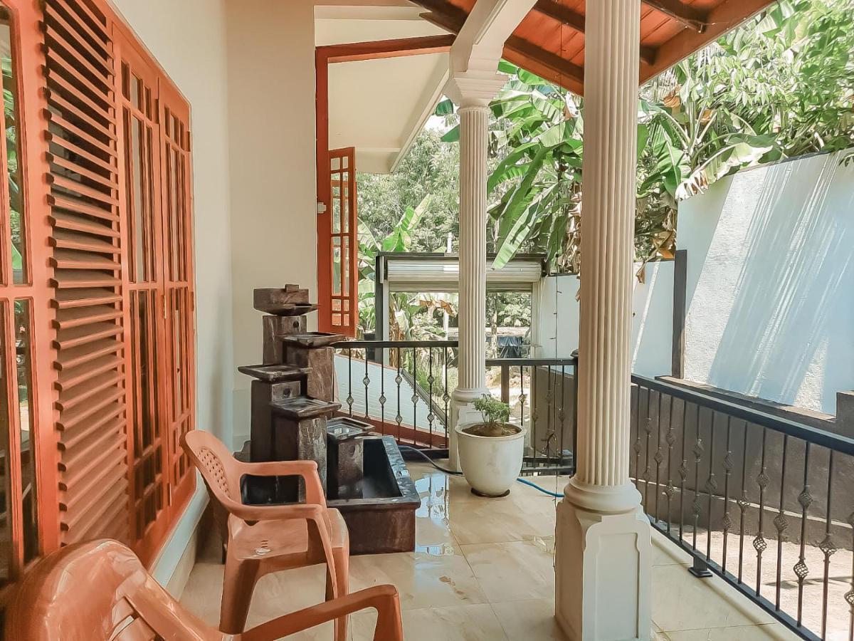 Hotel White House Ratnapura Exterior foto
