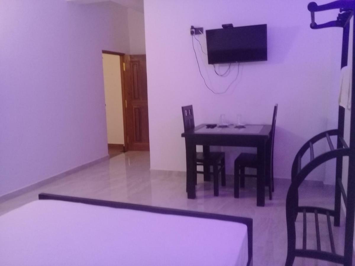 Hotel White House Ratnapura Exterior foto